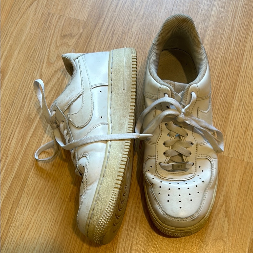 Nike White AF1 Sneakers - Classic Low Top